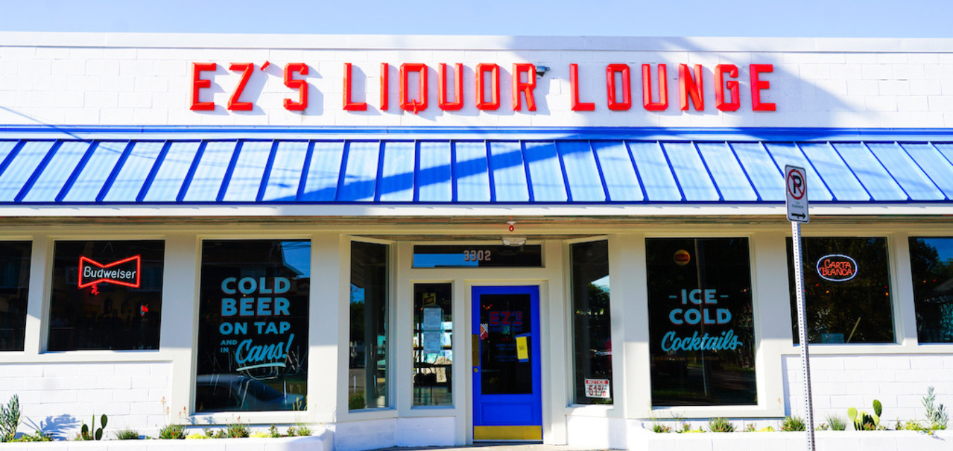 EZ Liquor Lounge in Houston