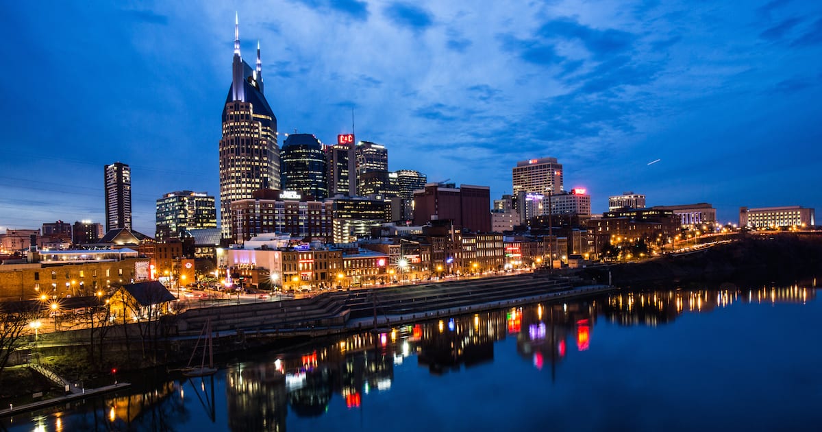 Nashville Tennessee skyline