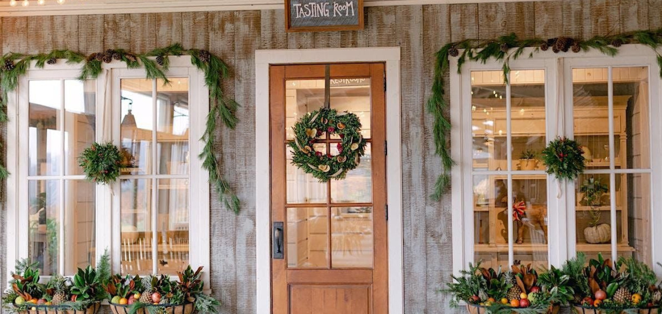 The Tasting Room at Pippin Hill Farm & Vineyard, decorated for Christmas
