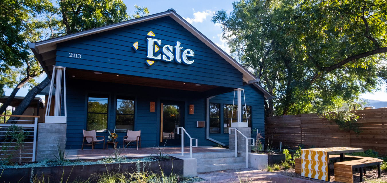 The exterior of Este in Austin, one of the new restaurants in Texas