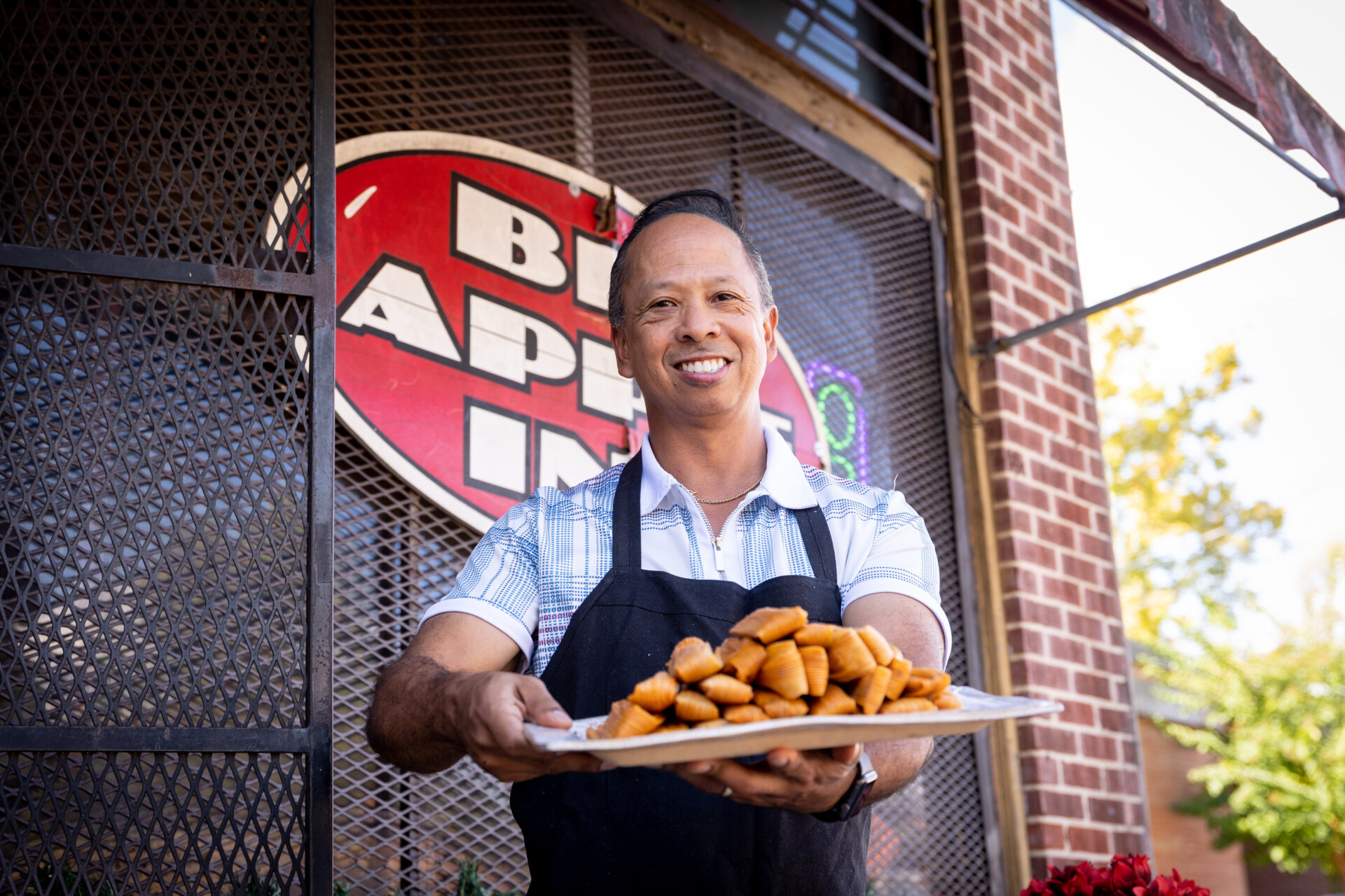 Geno Lee Big Apple Inn one of the featured Mississippi chefs at Atlanta Food and Wine