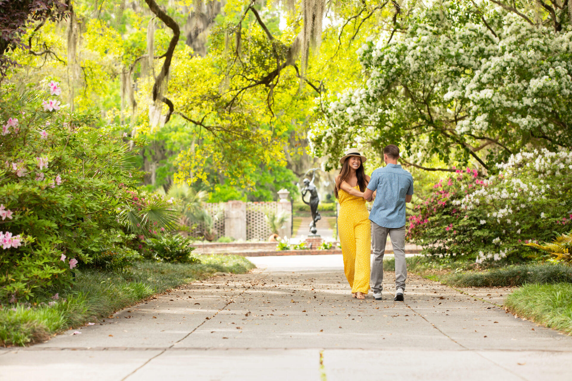 A couple in the Brookgreen Gardens in Myrtle Beach, South Carolina