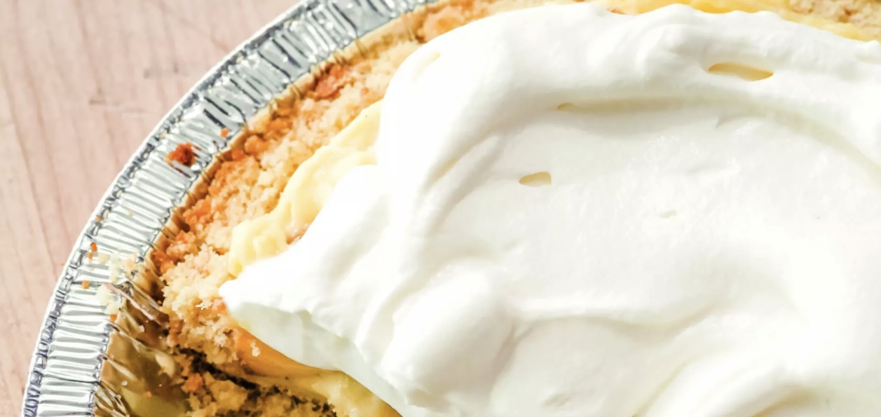 Peach cream pie