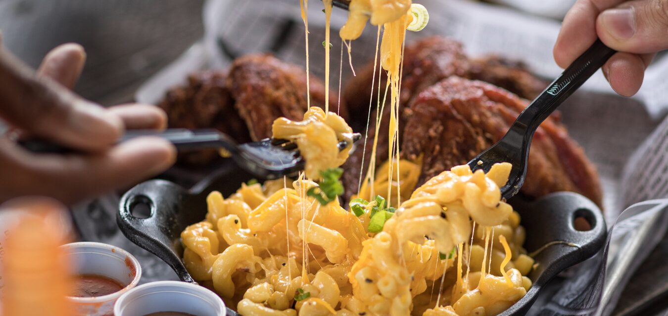 CARIBBEAN-MEETS-WISCONSIN MAC AND CHEESE
