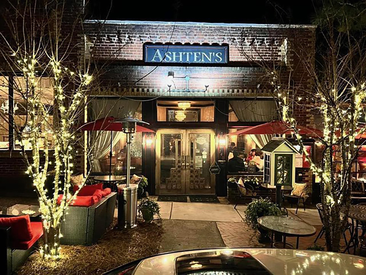 Ashtens at Christmas in North Carolina Sandhills 