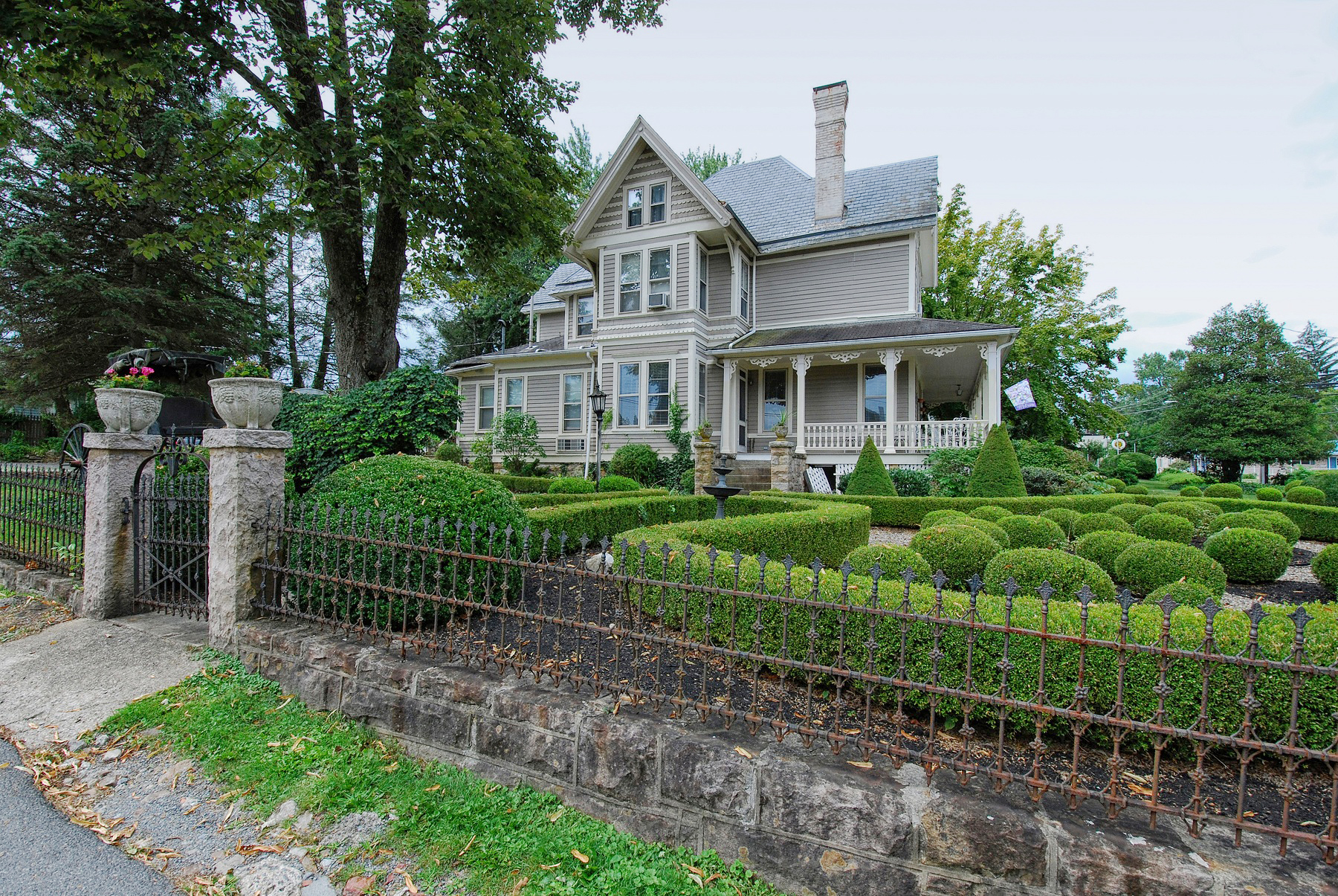 Morris Harvey House resized