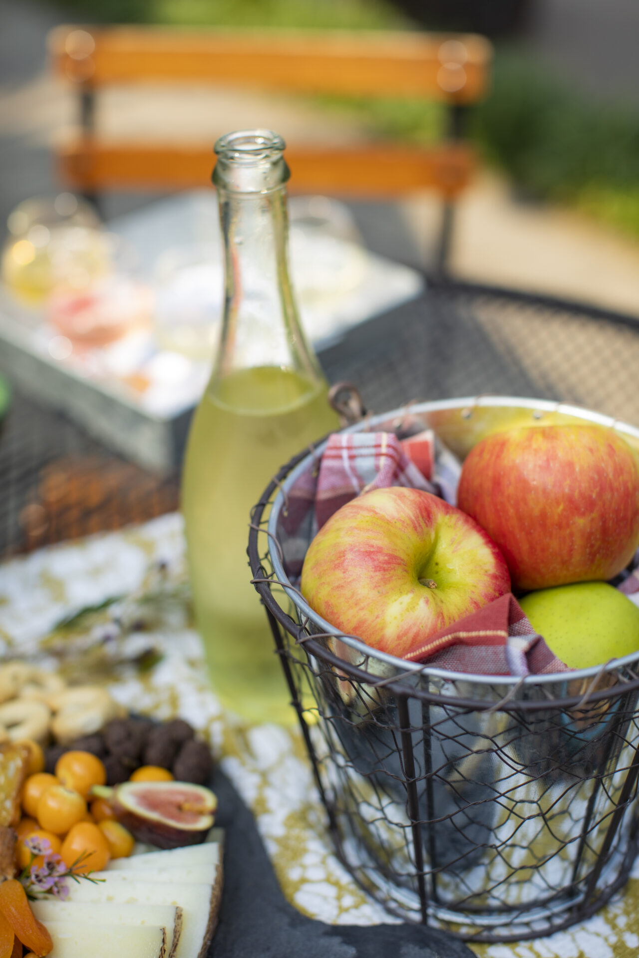 apples and wine virginia wine