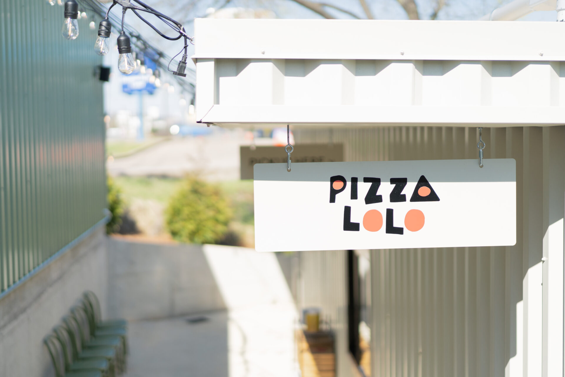 Exterior Pizza Lolo in Nashville