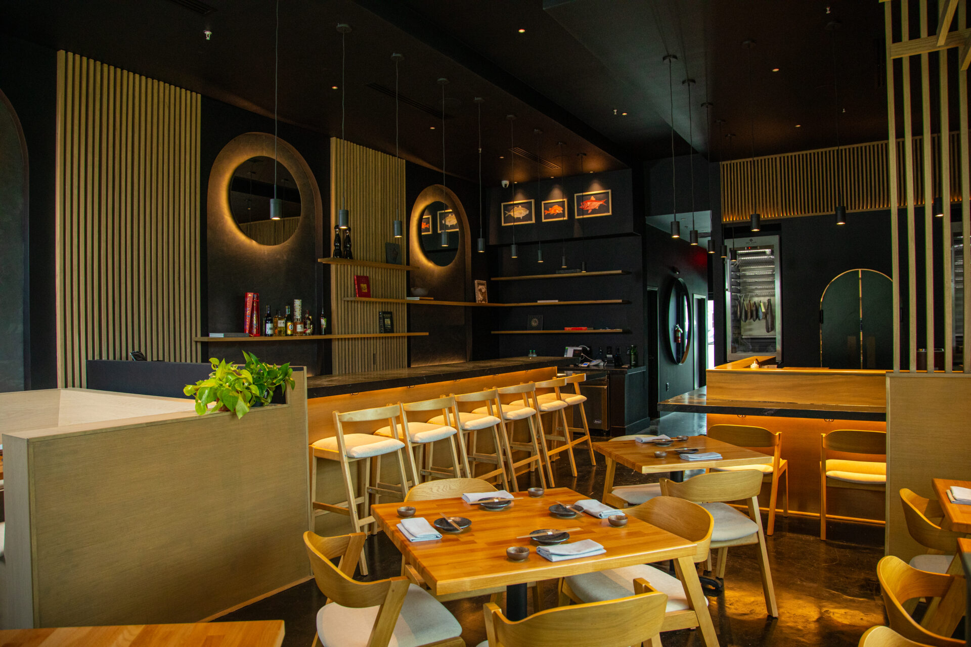 Kenji Kazoku Interior