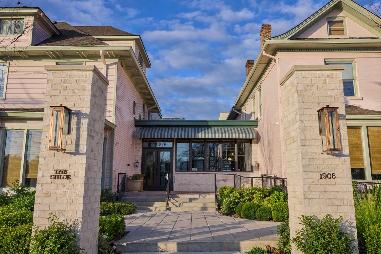 Exterior of The Chloe Hotel Nashvill