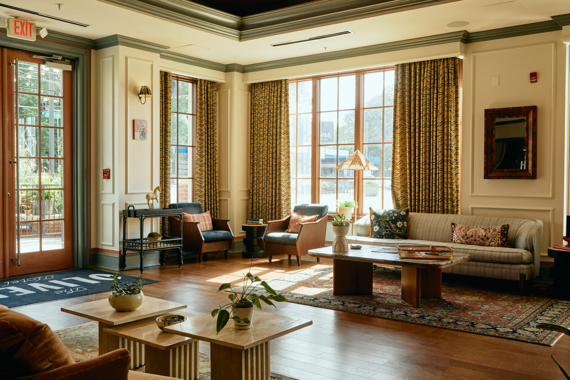 Oliver Hotel Interior