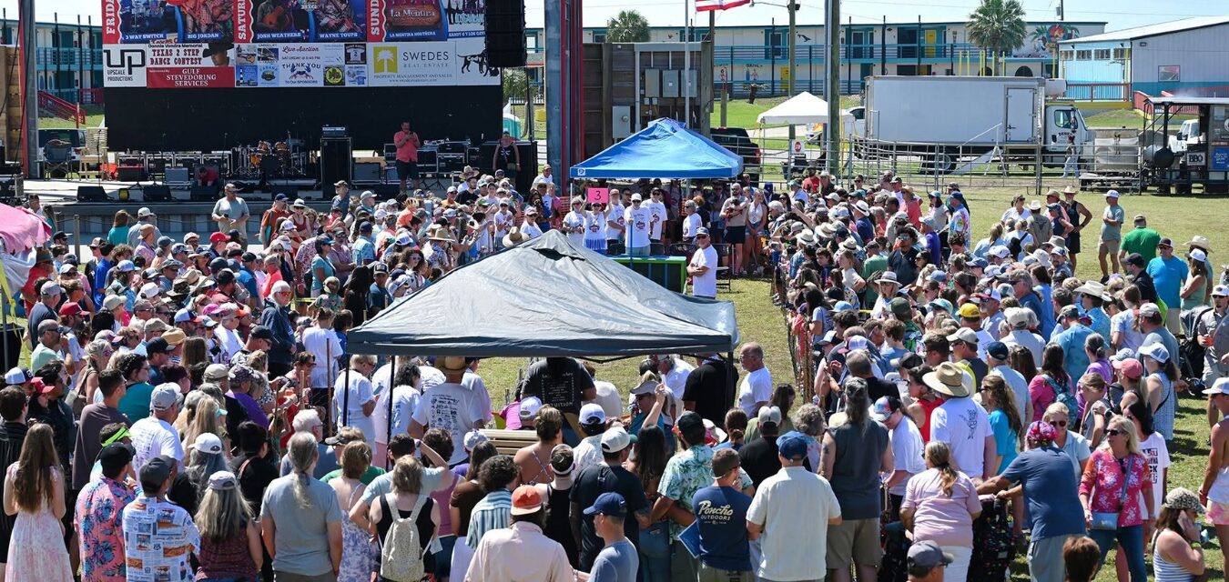 Texas Crab Festival crowd